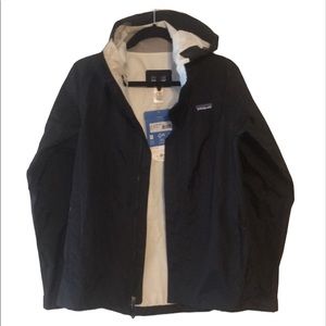 Patagonia NWT Pirates of the Caribbean black jacket/windbreaker